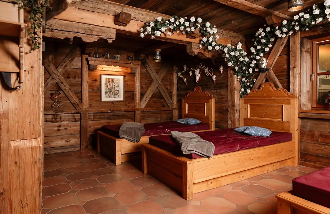 Hotel Neuhäusl Superior-1
